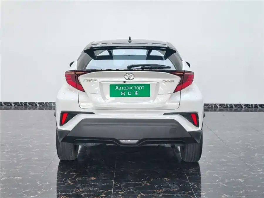 Toyota C-HR — фото 5